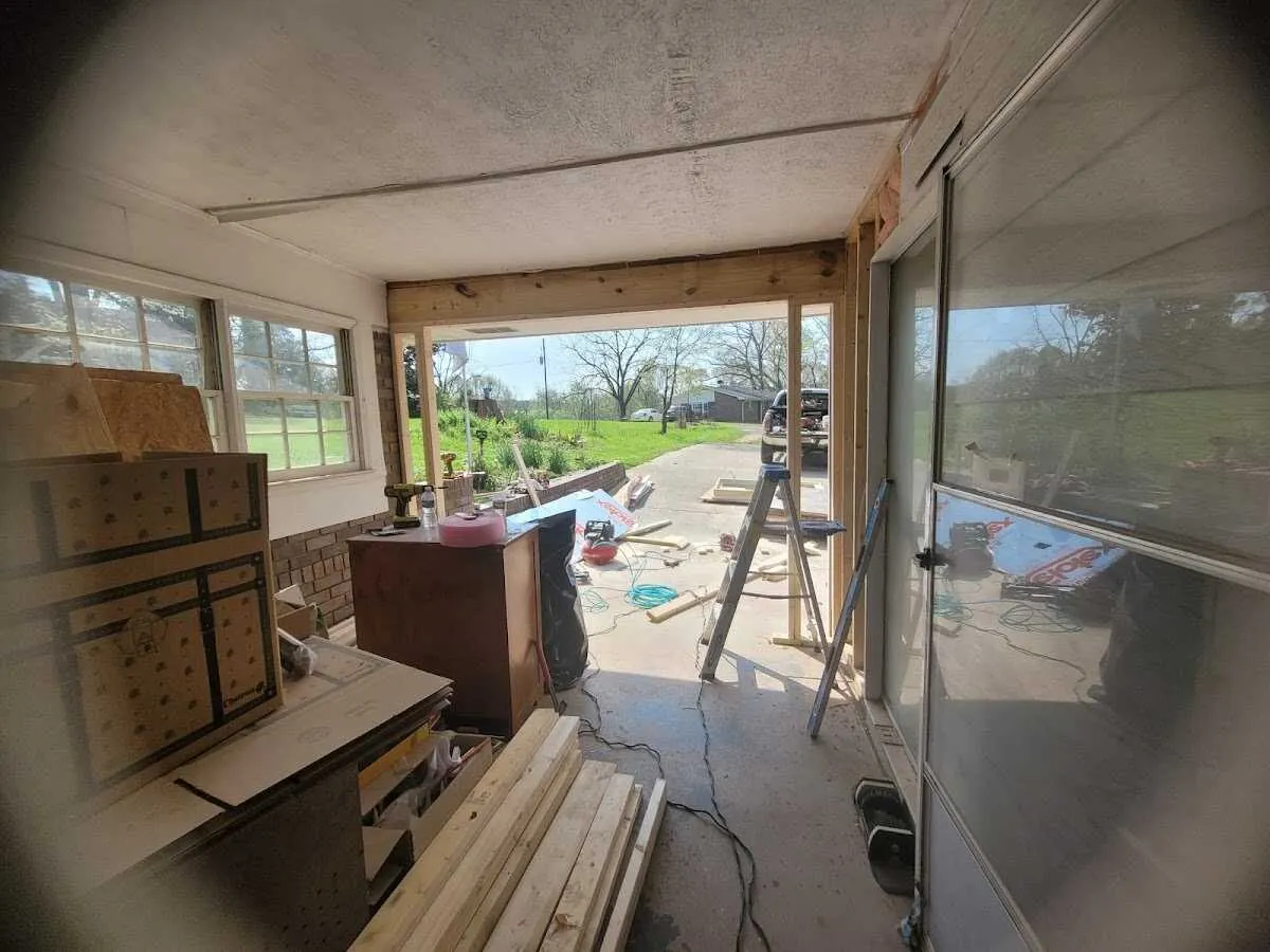 Air movers and dehumidifier for Water Mitigation Services in Coronado